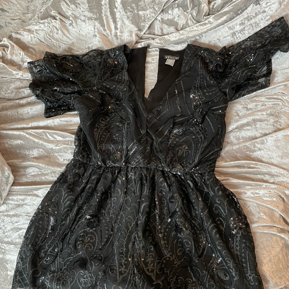 VENUS Romper - Picture 3 of 3